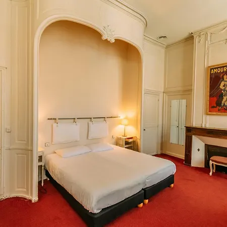 Hotell Les Trois Lys Condom