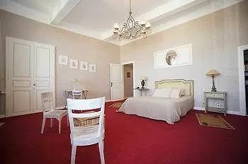 Hotell Les Trois Lys 3*